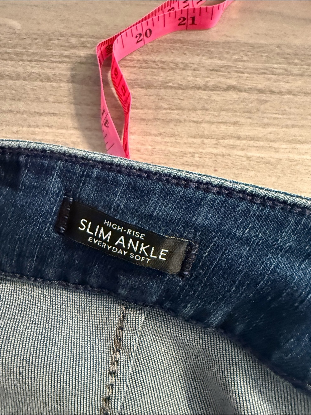 White House Black Market Dark Blue Straight Leg Jeans with Embellished Pockets - Picture 5 of 9